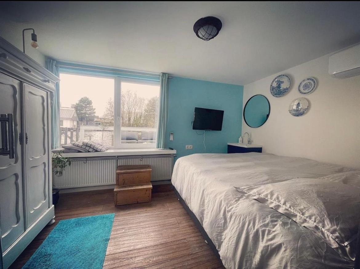 לינה וארוחת בוקר אמסטרדם Amster Houseboat Bed Without Breakfast מראה חיצוני תמונה